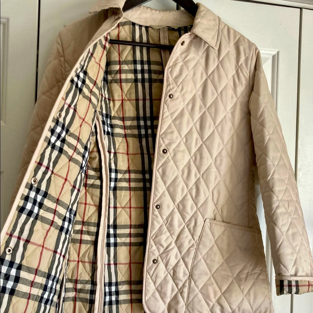 Burberry women’s jacket size small